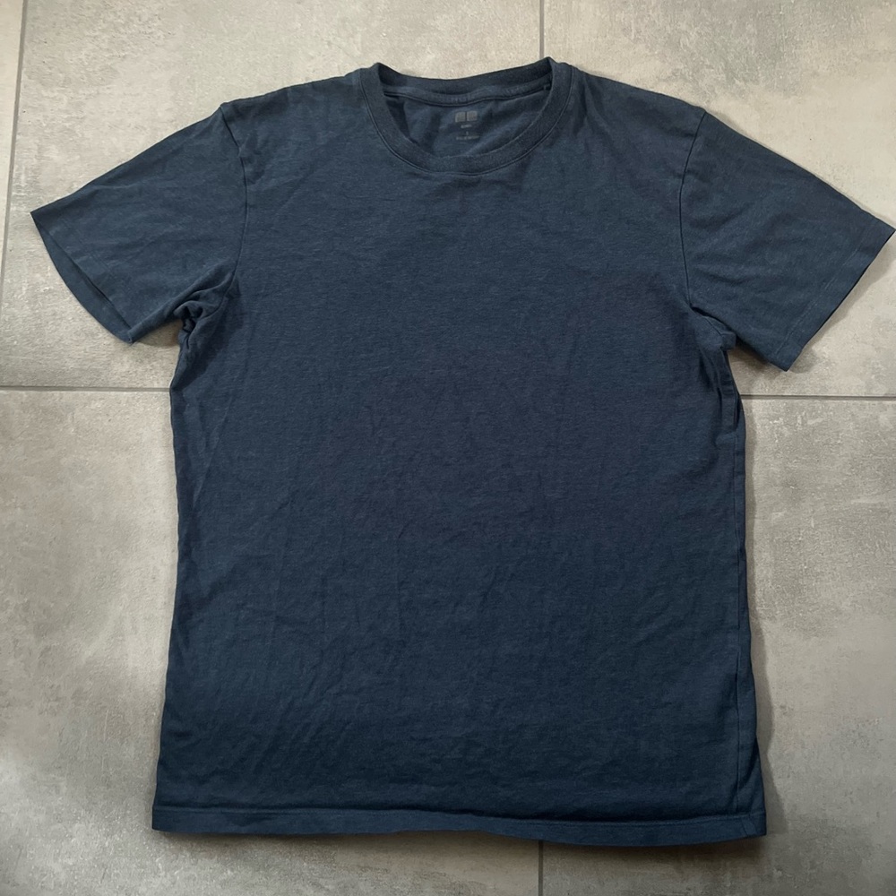 Men’s Small Basic Blue Shirt